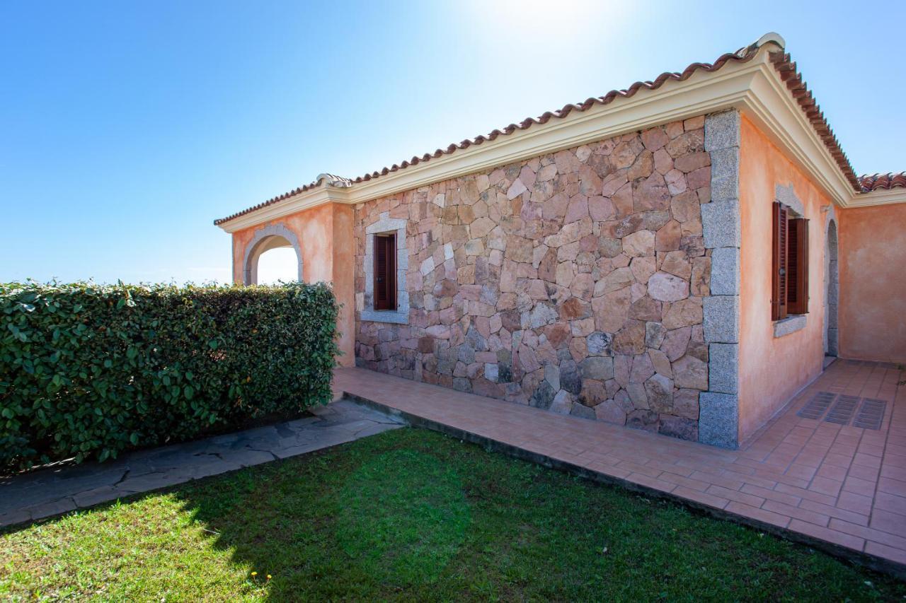 Appartamento Belvedere Citai San Teodoro  Exterior photo