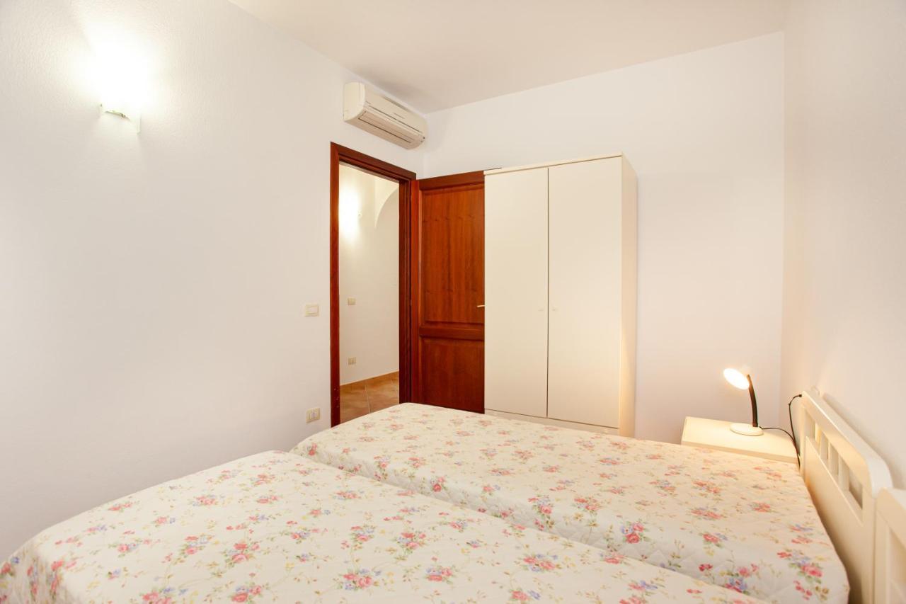 Appartamento Belvedere Citai San Teodoro  Exterior photo